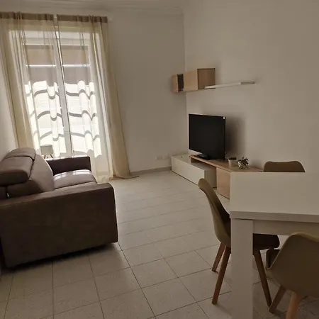 Alessandro's Home-3